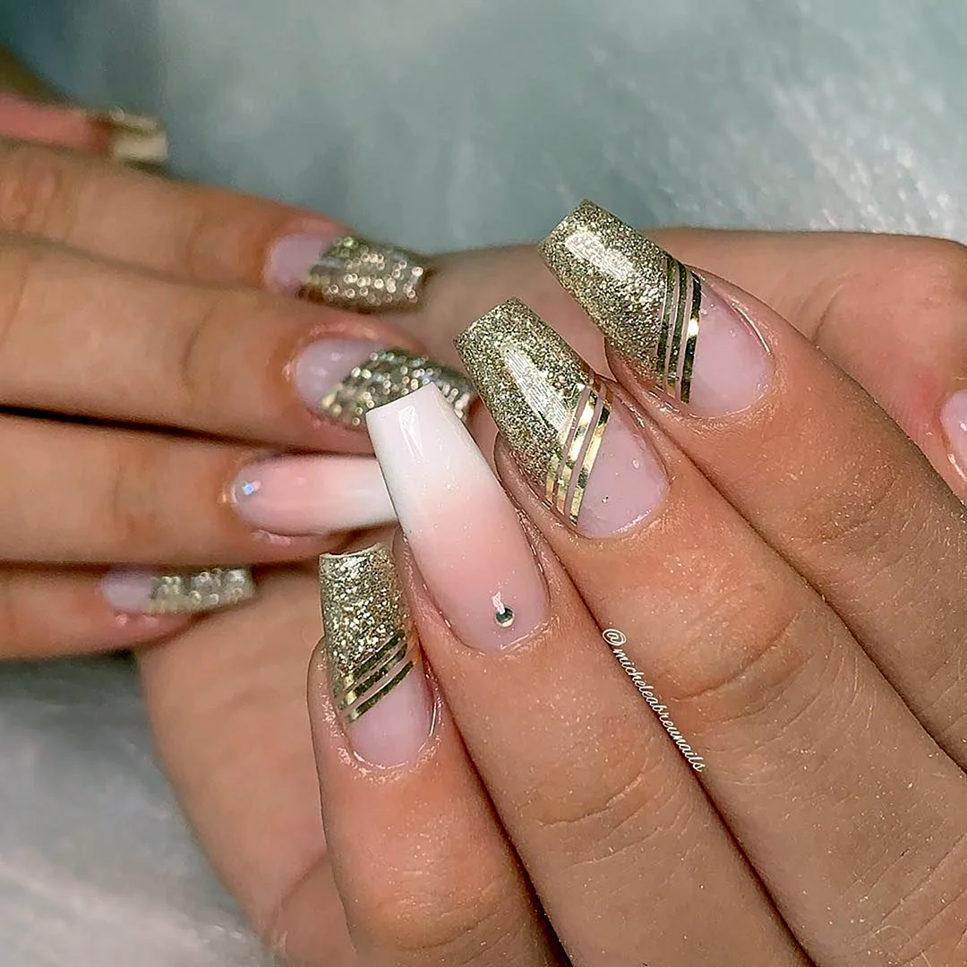 Ногти серебро с золотом