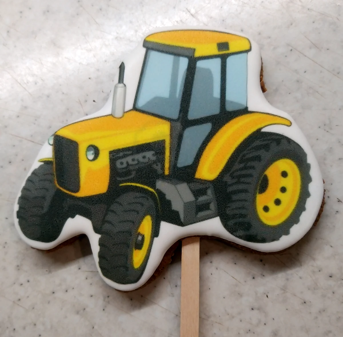 ТСМ 55 желтый трактор