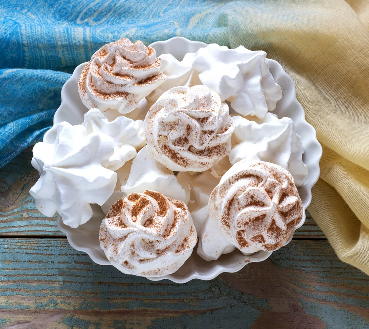 Безе в горшочке