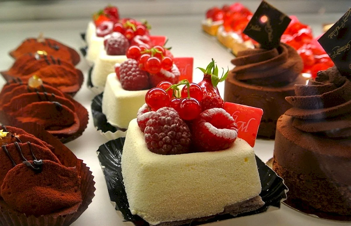 Птифур Захер