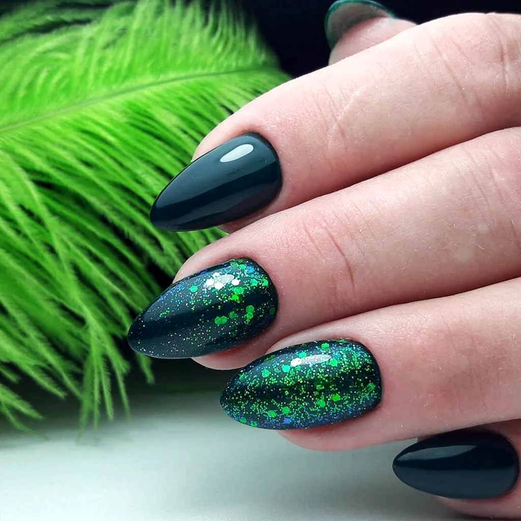 Изумрудный маникюр Слизерин