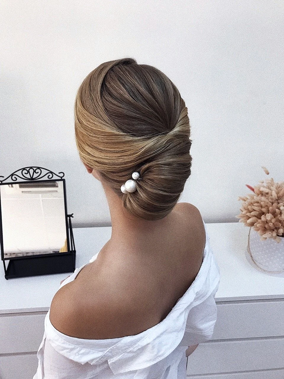 Прическа Ракушка