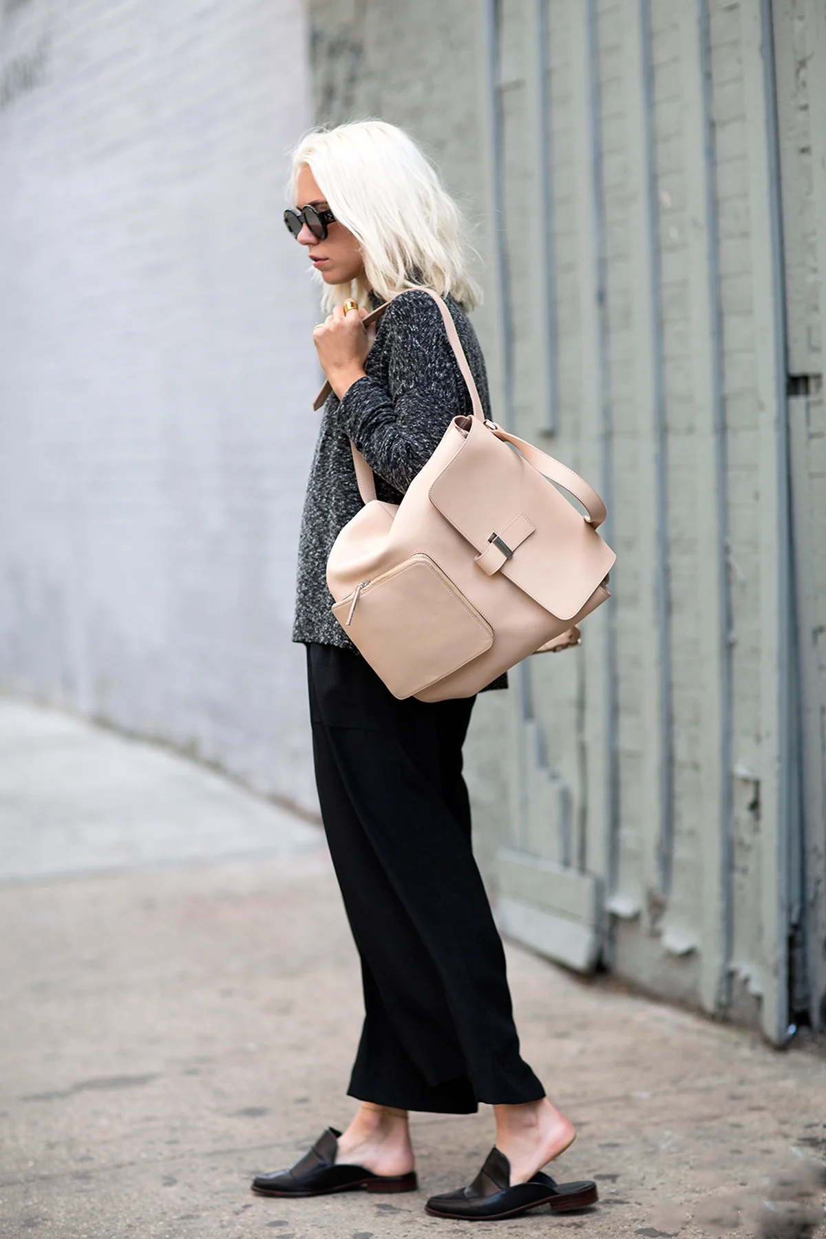 Образы с рюкзаком