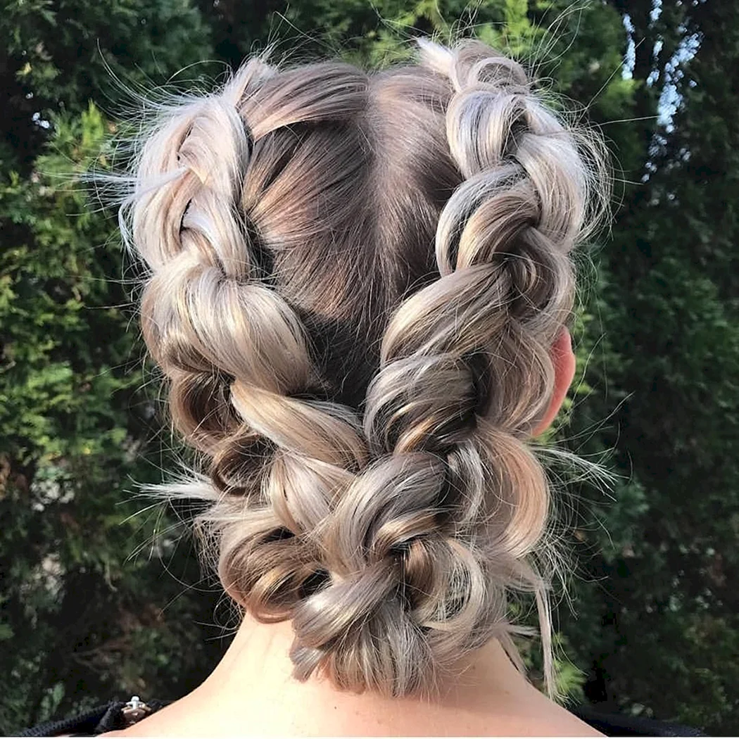 Красивые косы на выпускной