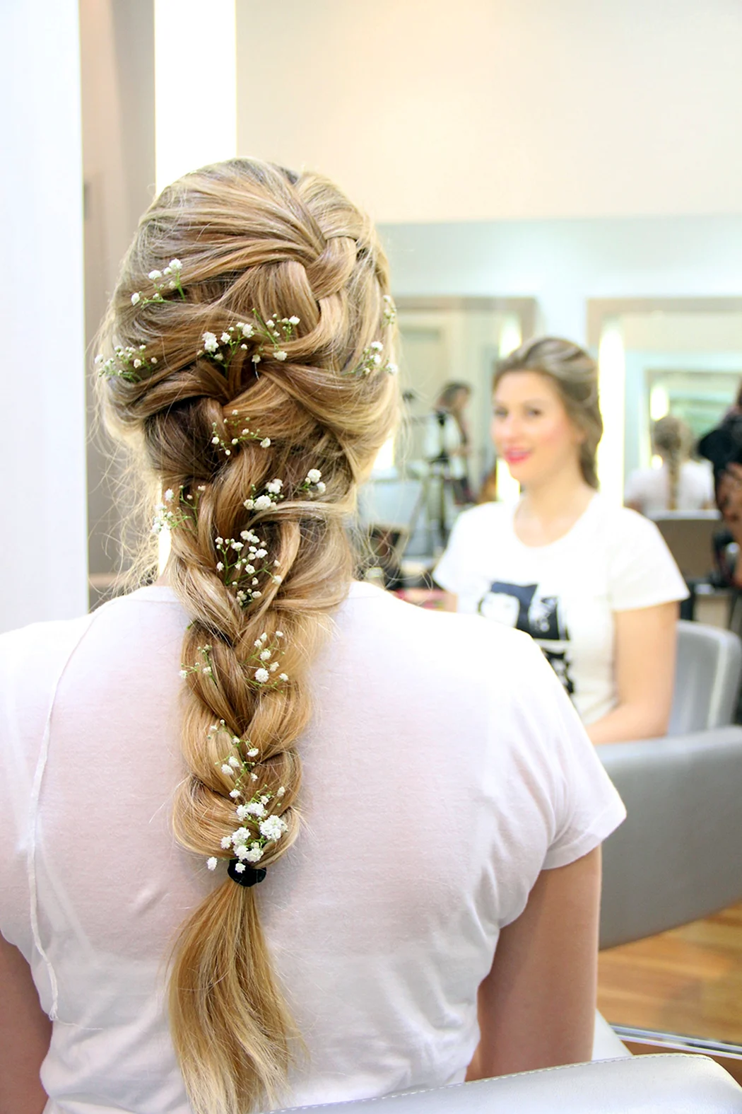 Свадебная прическа французская коса