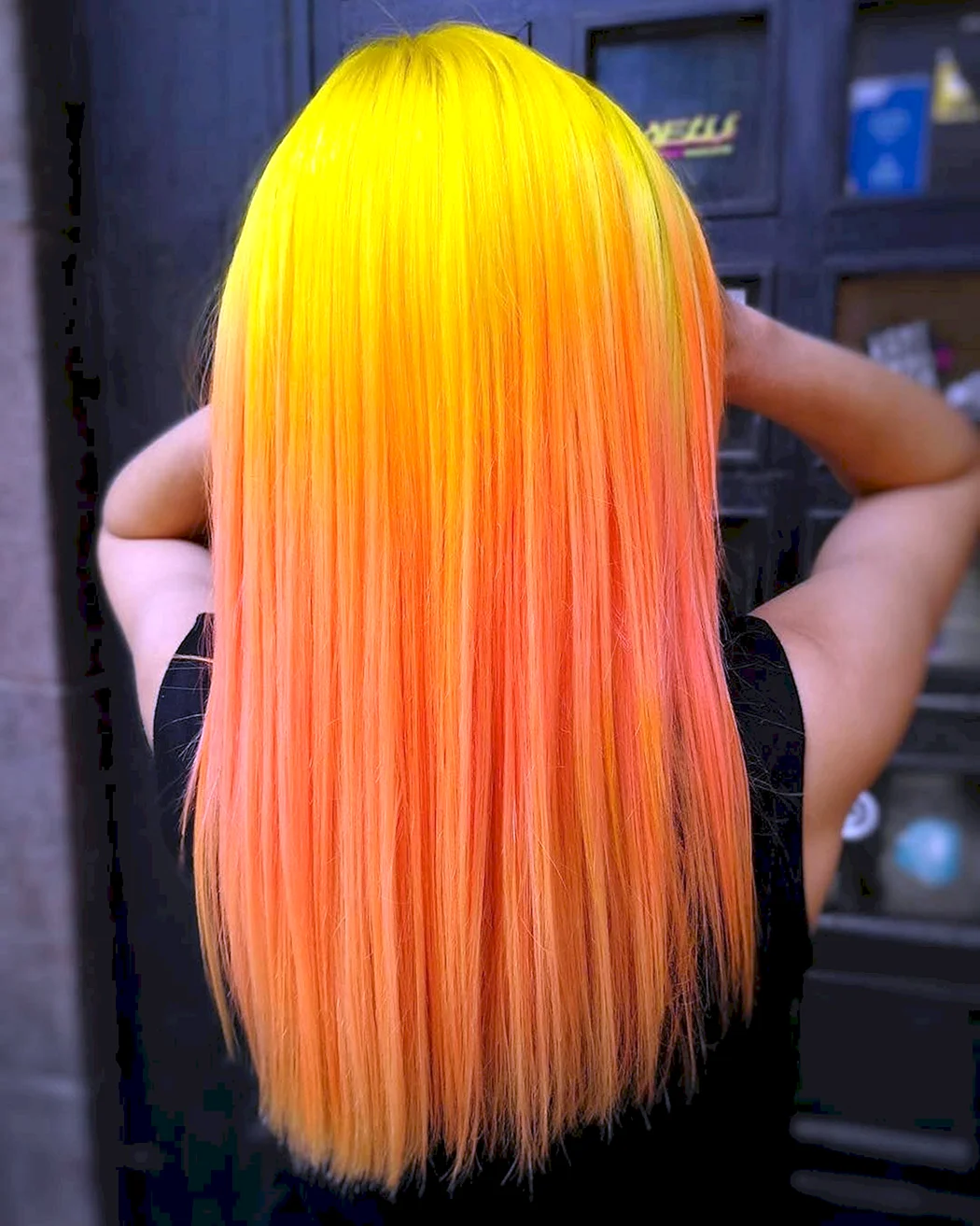 Жёлто ОРАНЬЖЕВЫЙЦВЕТ. Волос