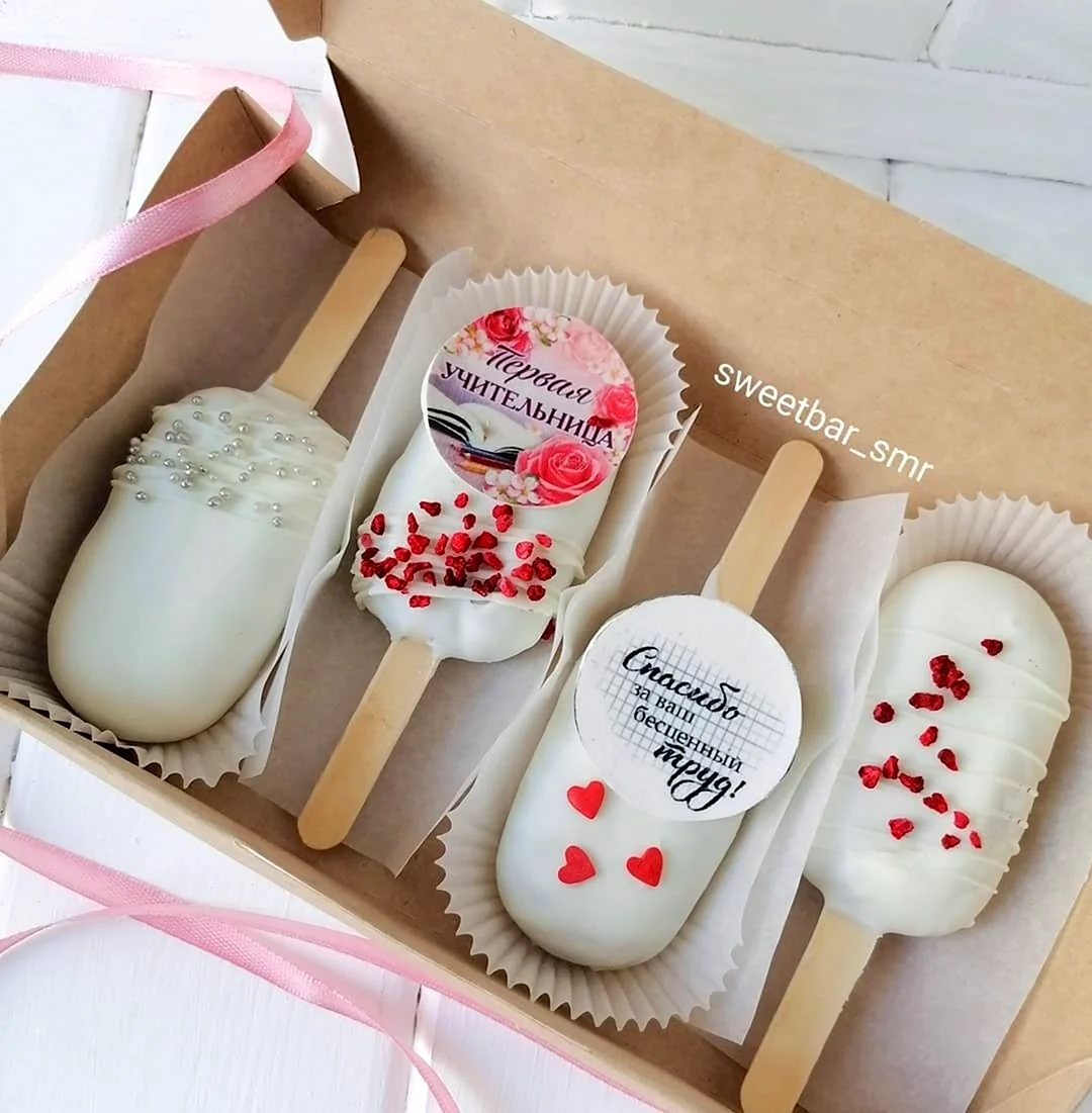 Пирожное эскимо на день рождения