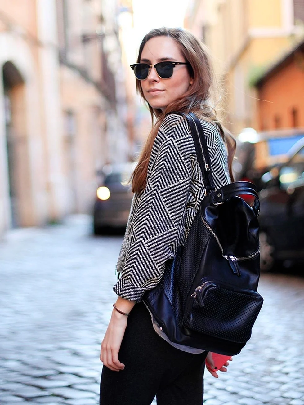 Образы с рюкзаком