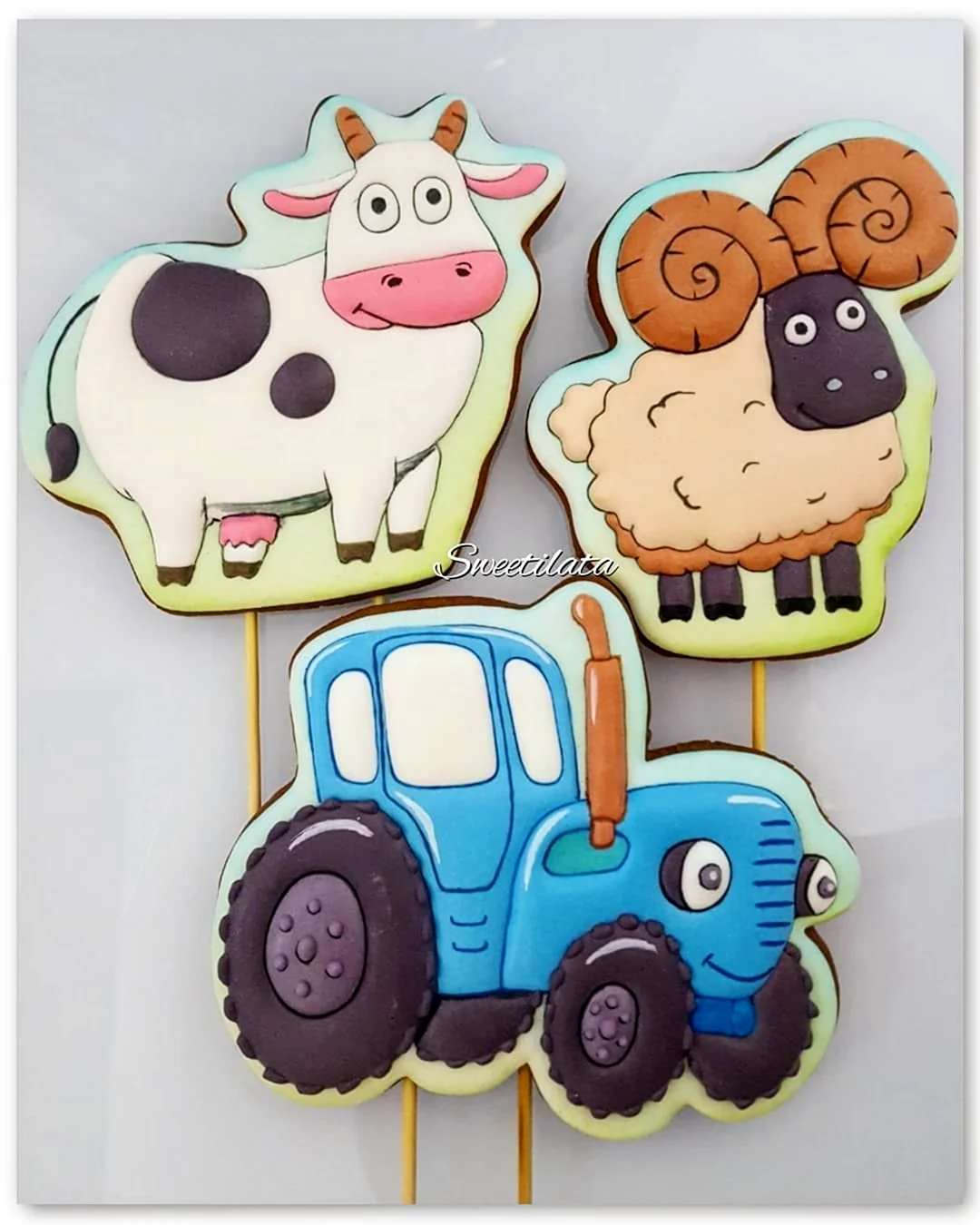 Торт трактор Гоша