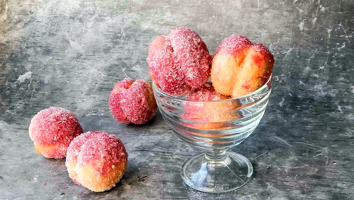 Пирожное персик