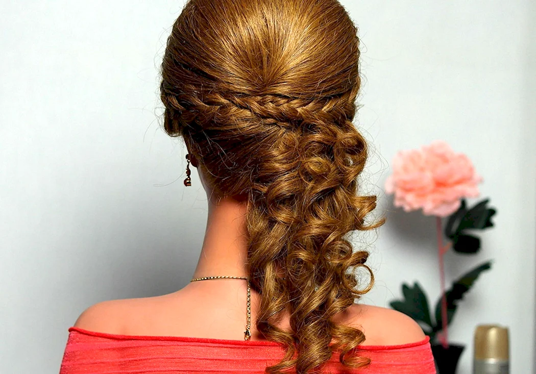 Прически с плетением на длинные волосы