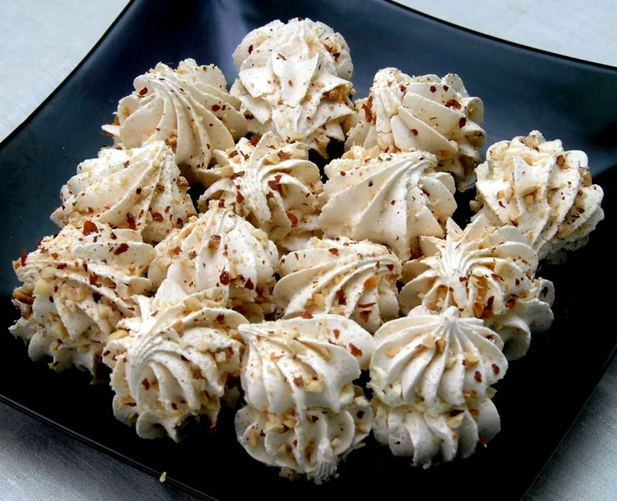 Пирожное безе меренги