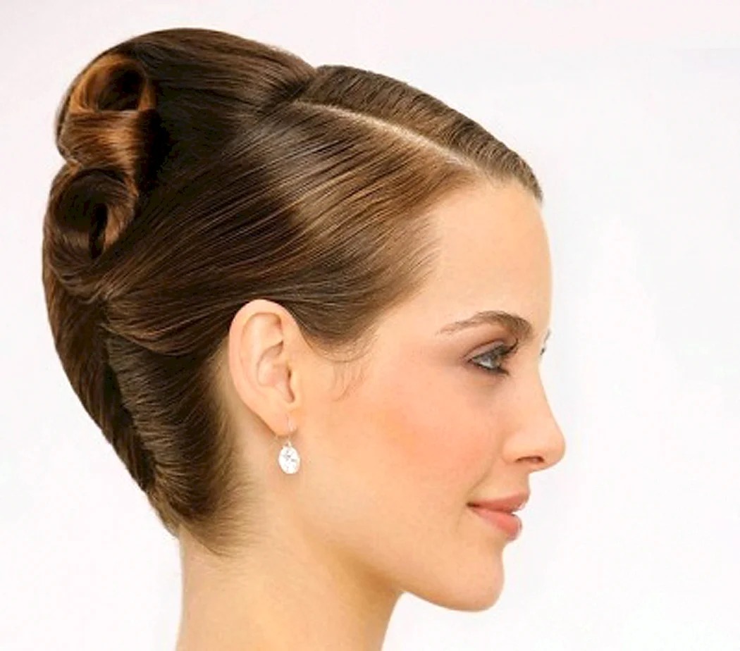 Прическа Ракушка