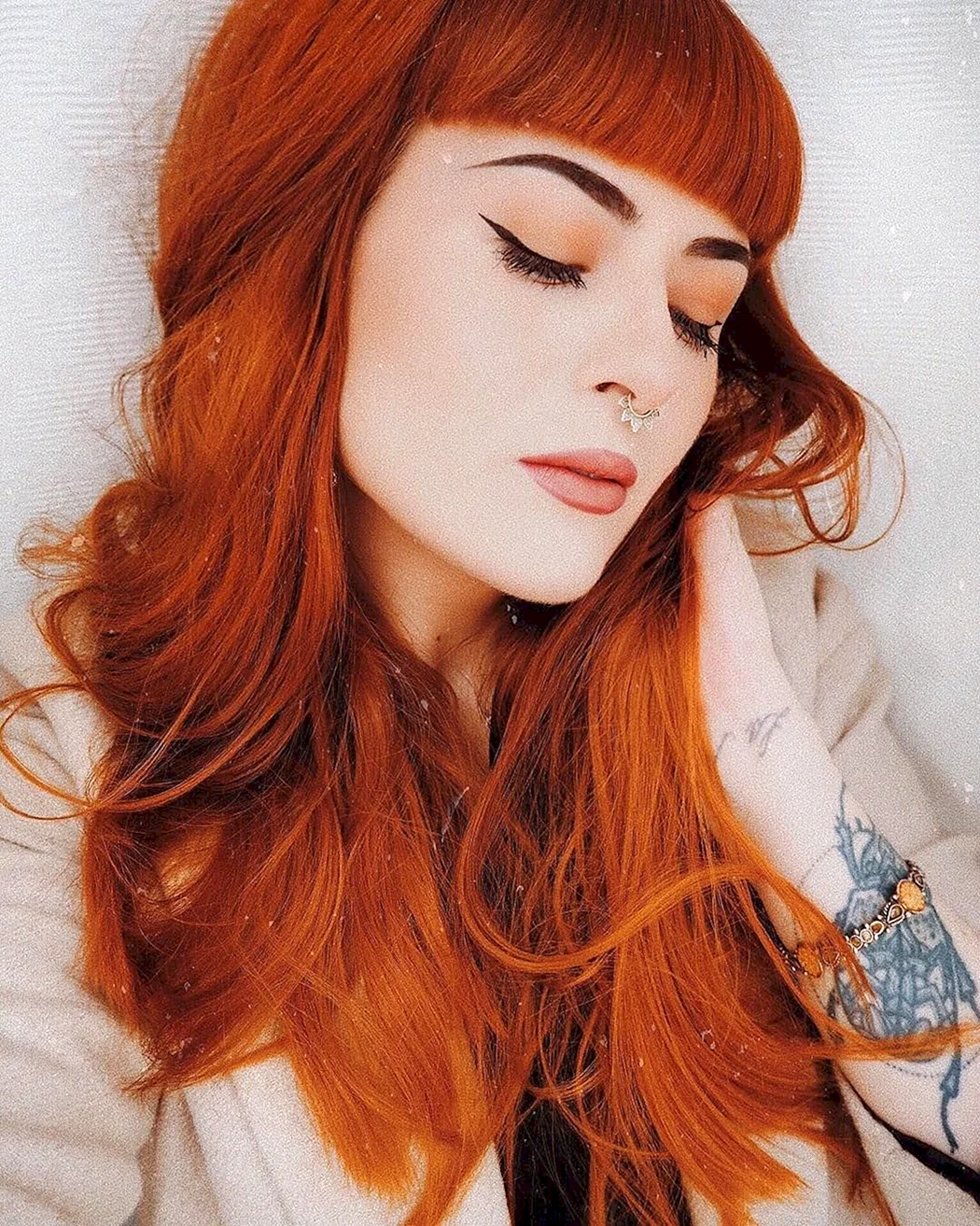 Анжела Хэир оранжевый