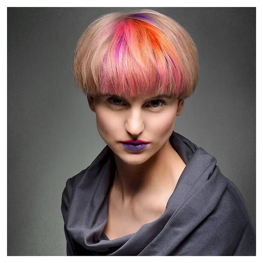 Цветные прически женские