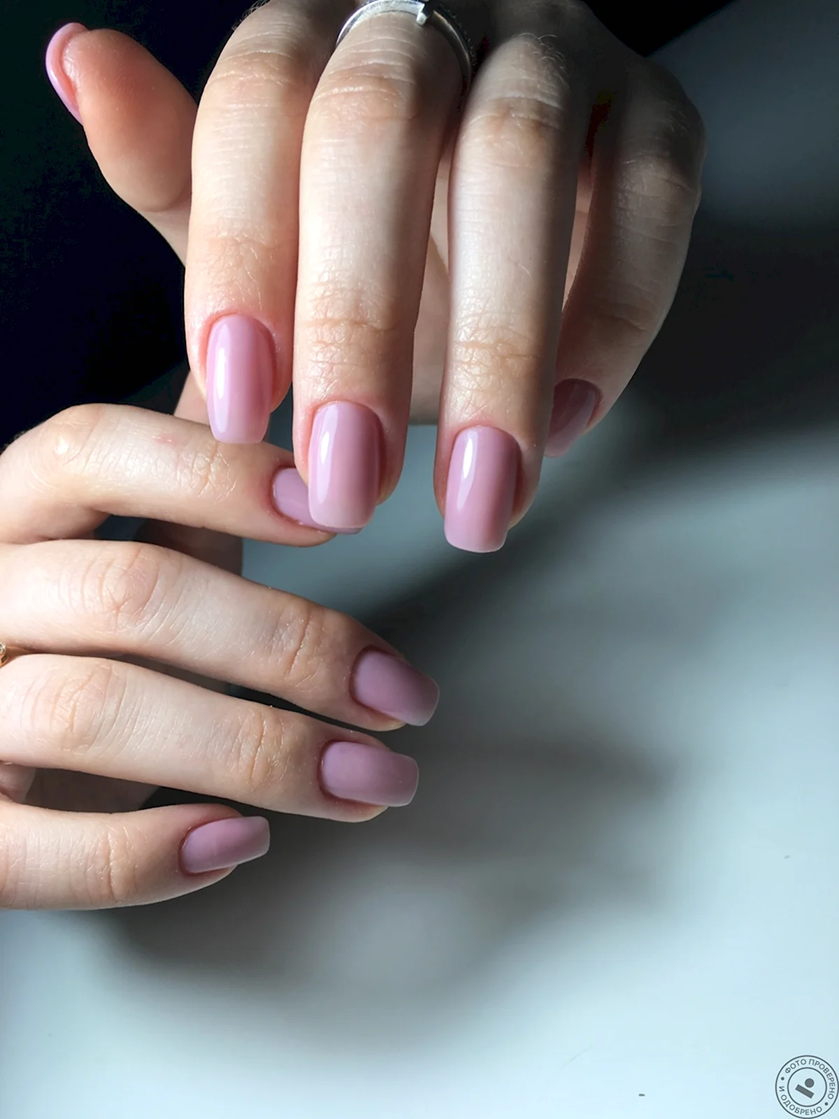 Позы рук для маникюра