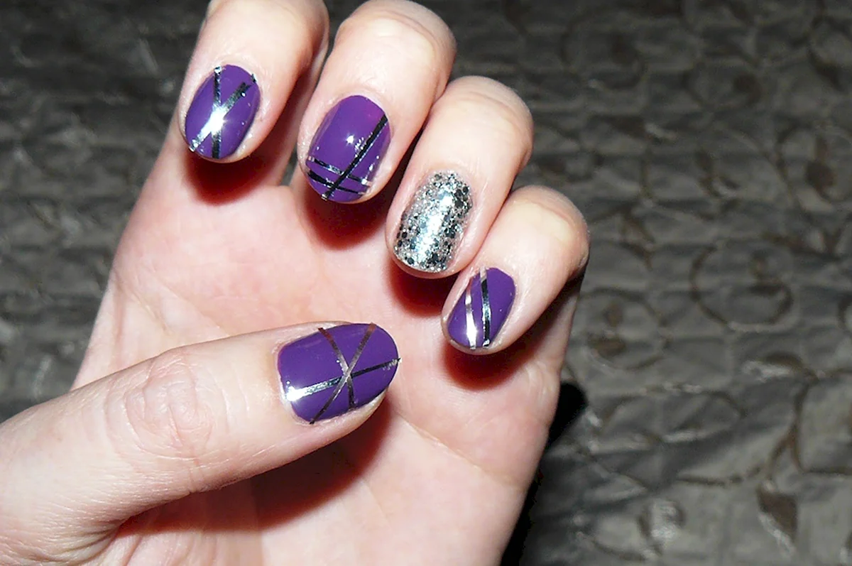 Маникюр сине фиолетовый с серебром