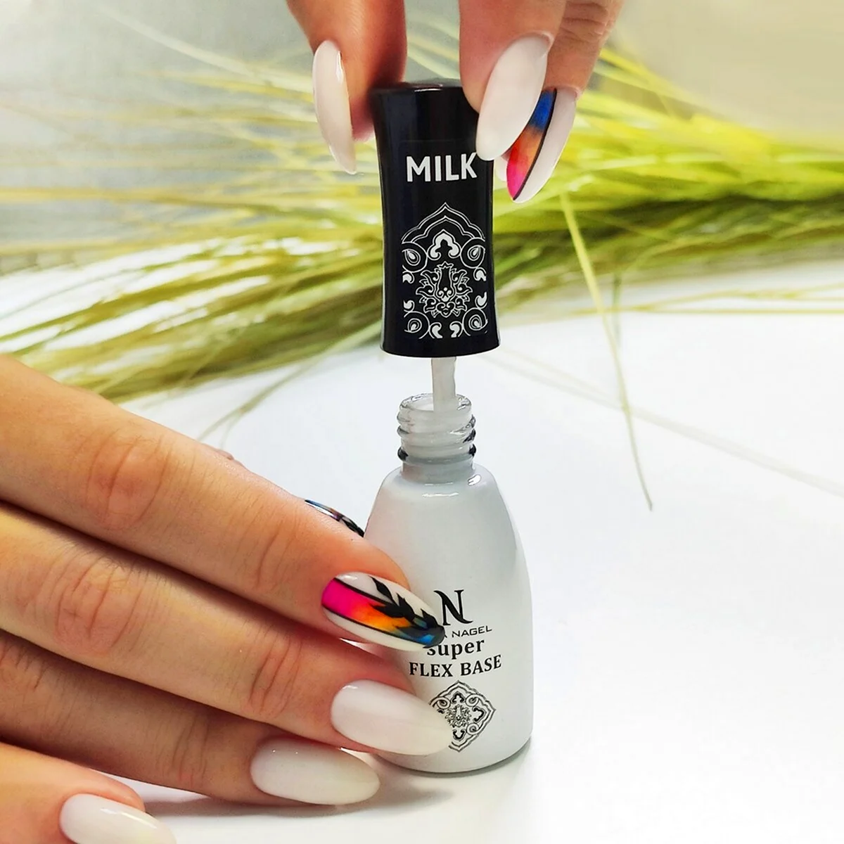 Красиво сфотканный маникюр