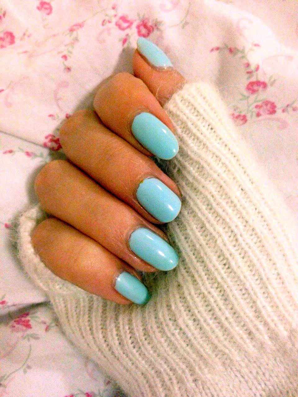 Маникюр в пастельных тонах