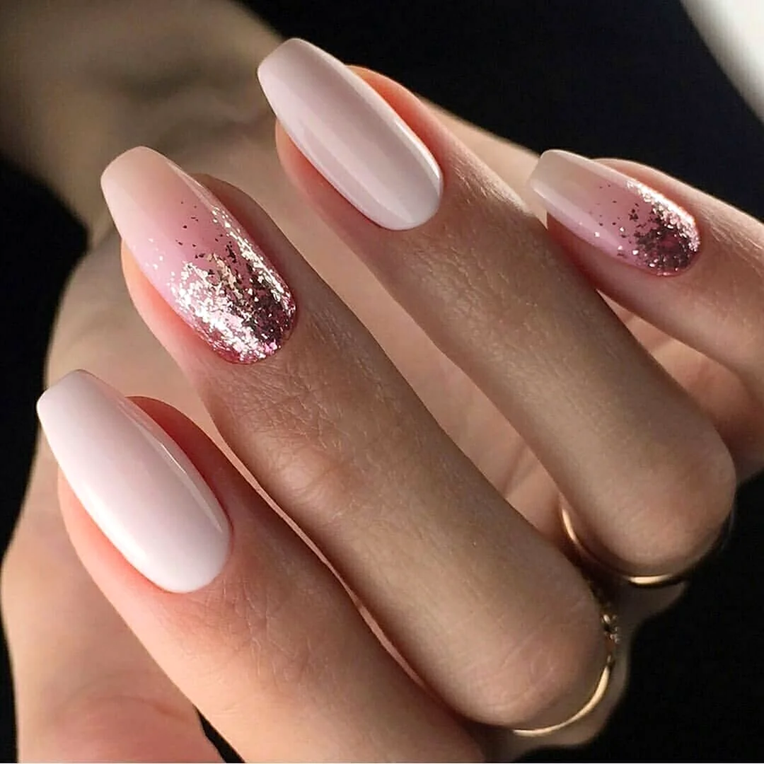 Изысканный маникюр