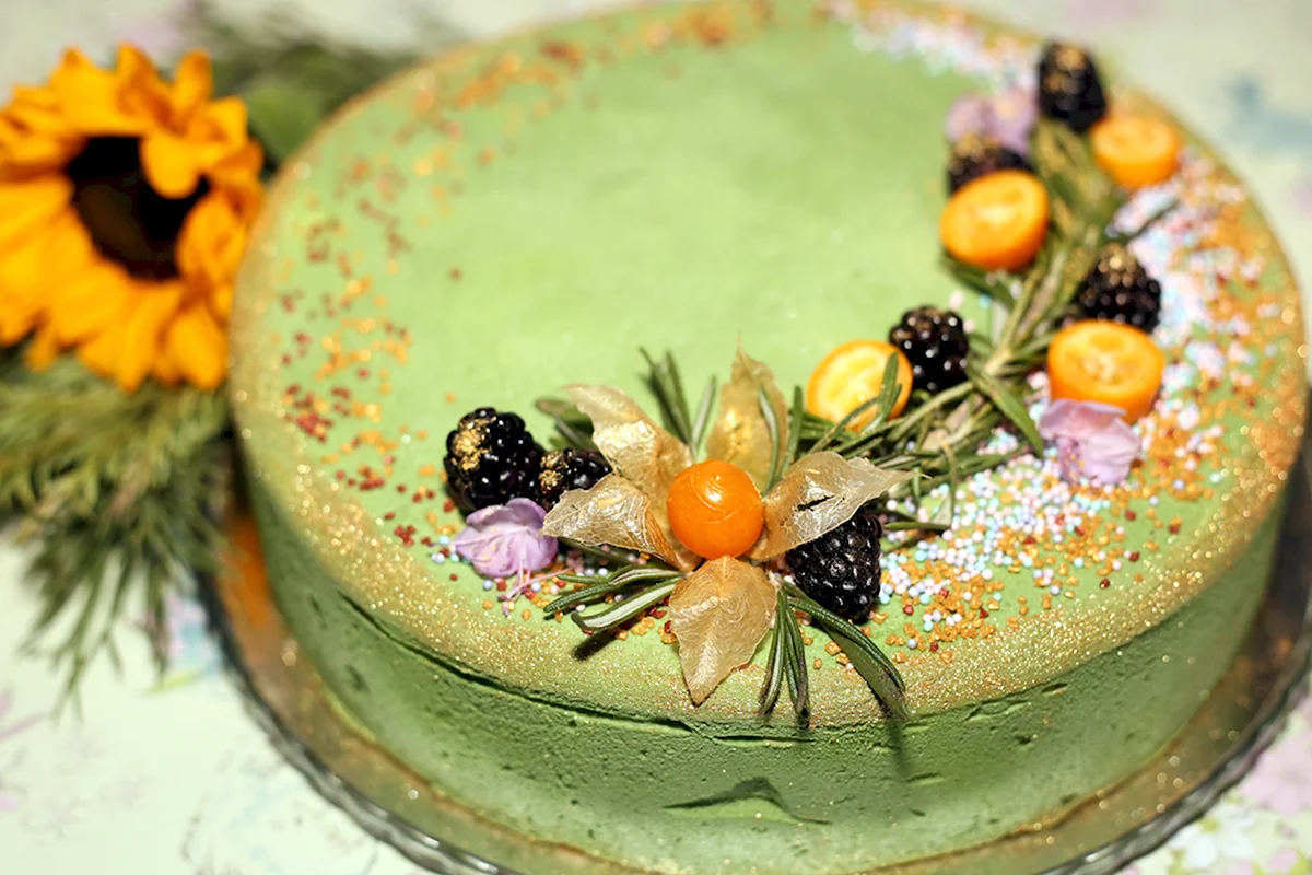 Торт украшен Лесная сказка