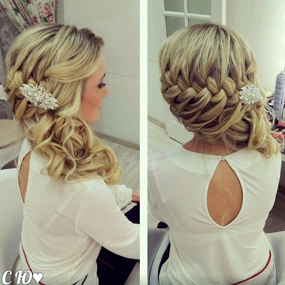 Прическа на средние волосы на торжество с косами