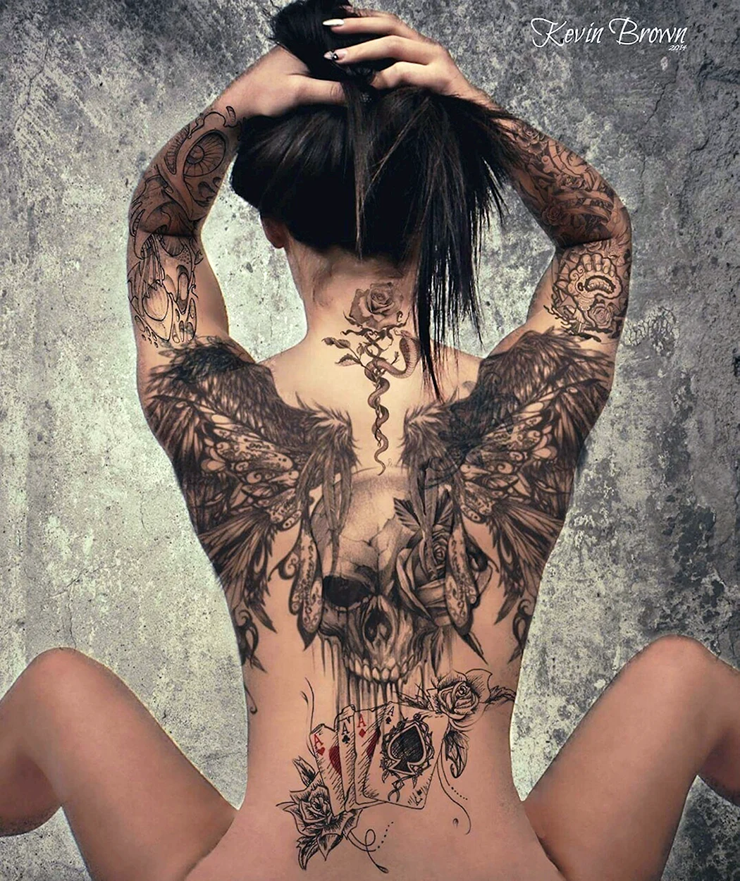 Тату на всю спину женские
