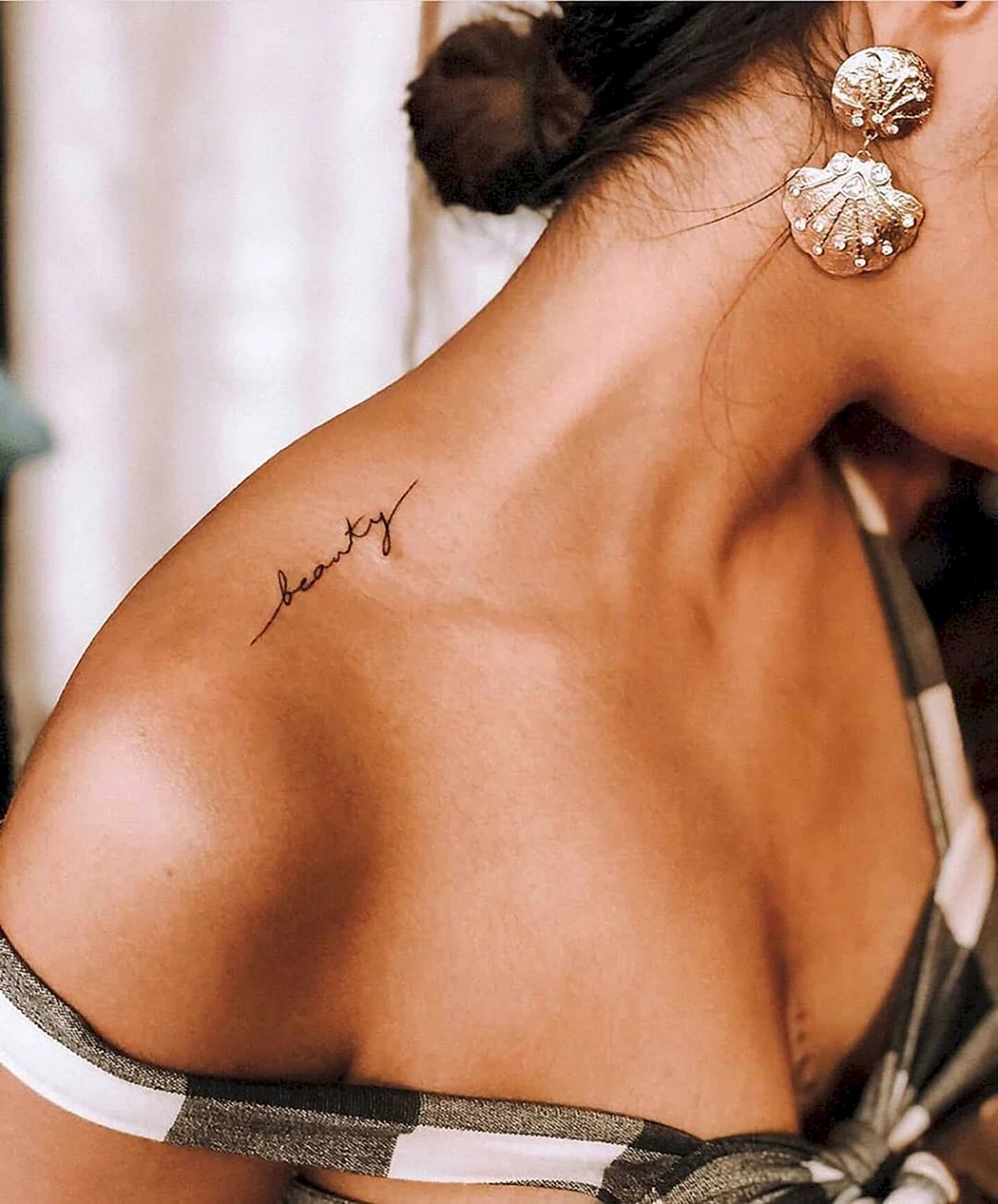 Элегантные женские тату