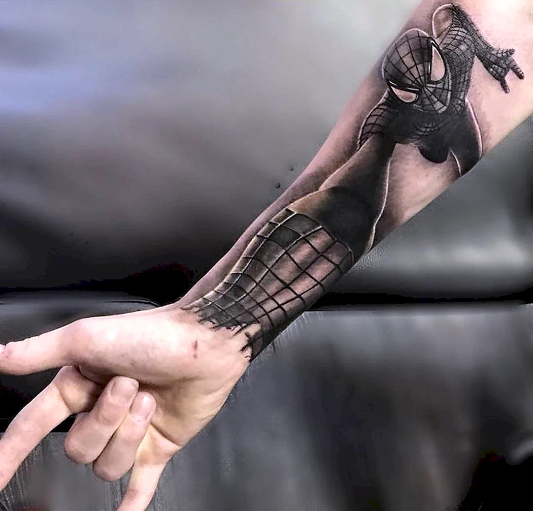 Тату на руке