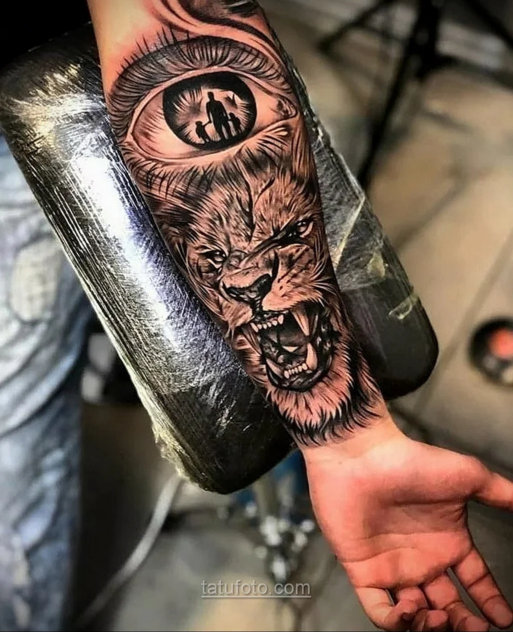 Тату на предплечье
