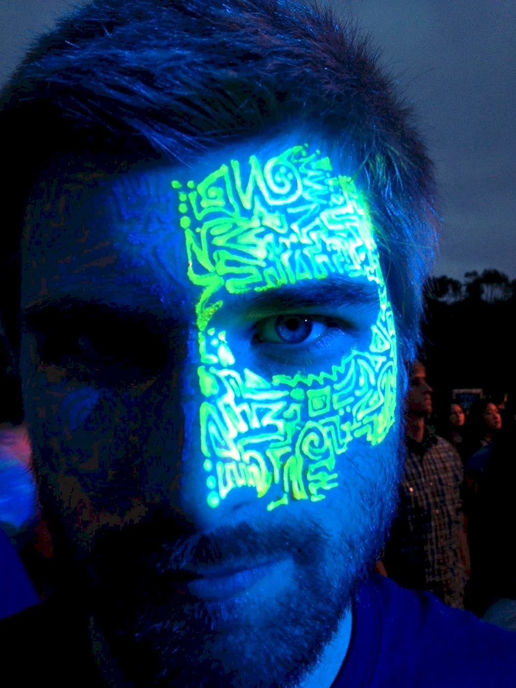 Неоновые тату