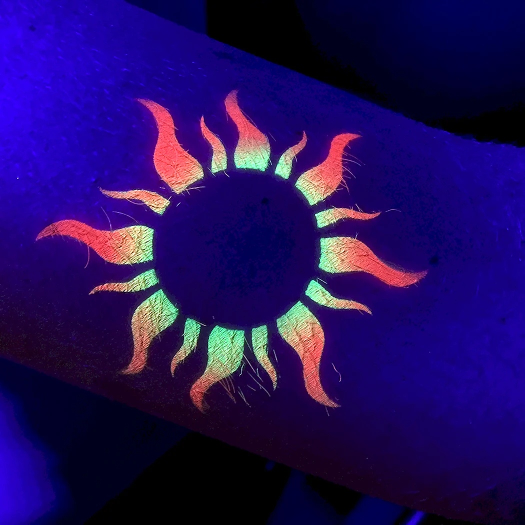 Флуоресцентные тату