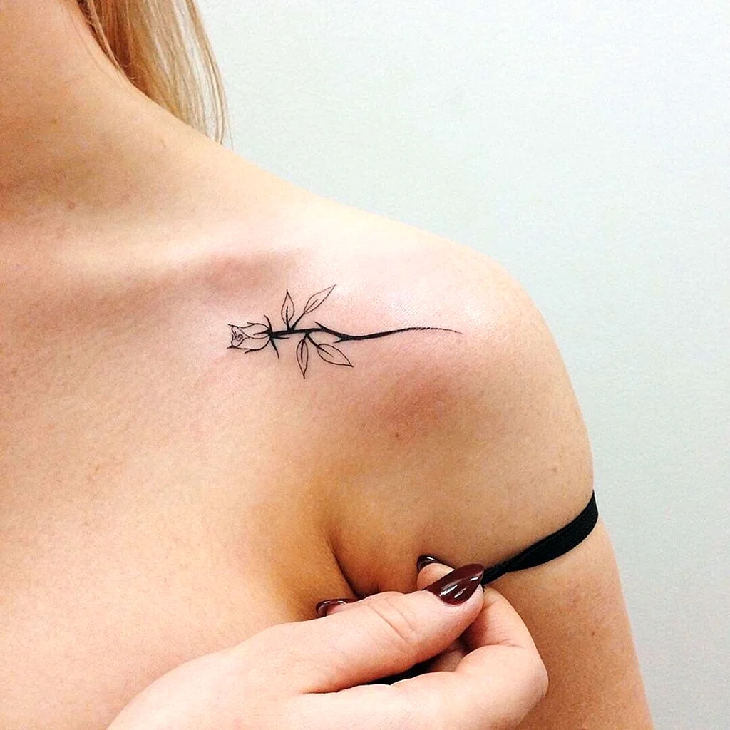 Необычные мини тату для девушек