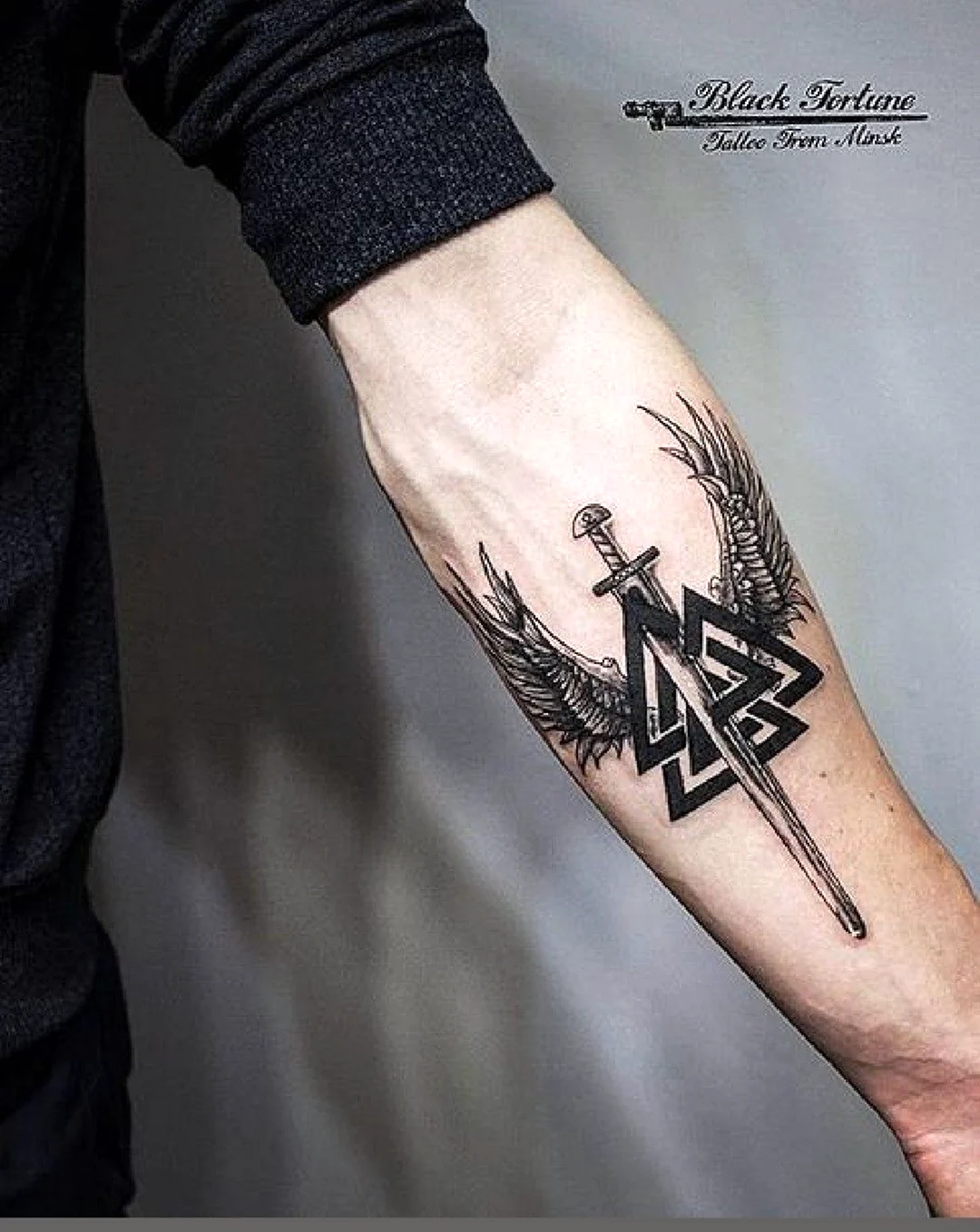 Тату на предплечье небольшие