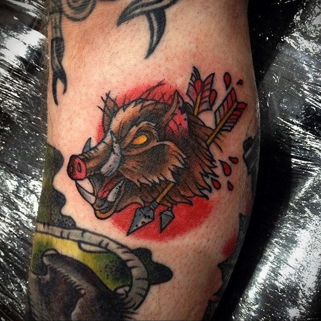 Секач кабан тату