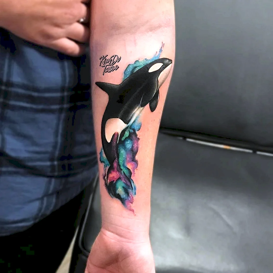 Тату Касатка акварель