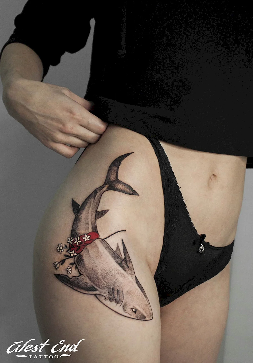 Тату акула