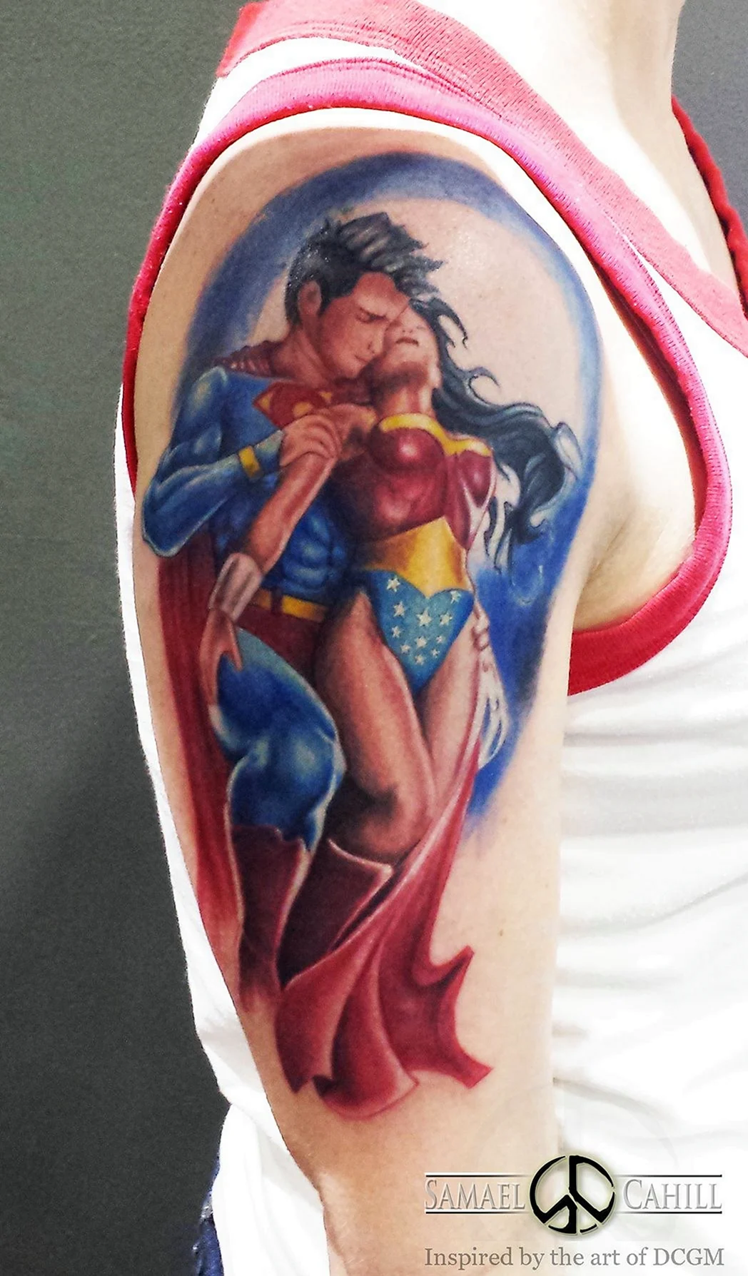 Тату Supergirl