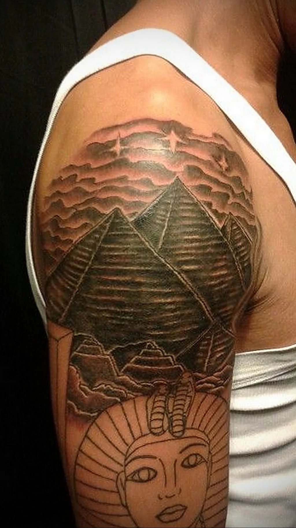 Египетские пирамиды тату