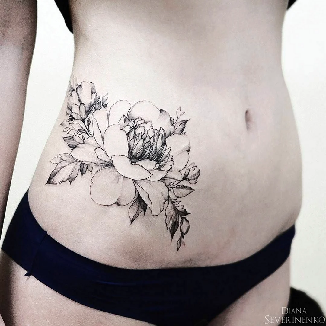 Тату цветы на животе