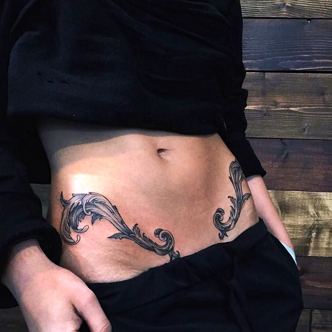 Тату на животе для девушек