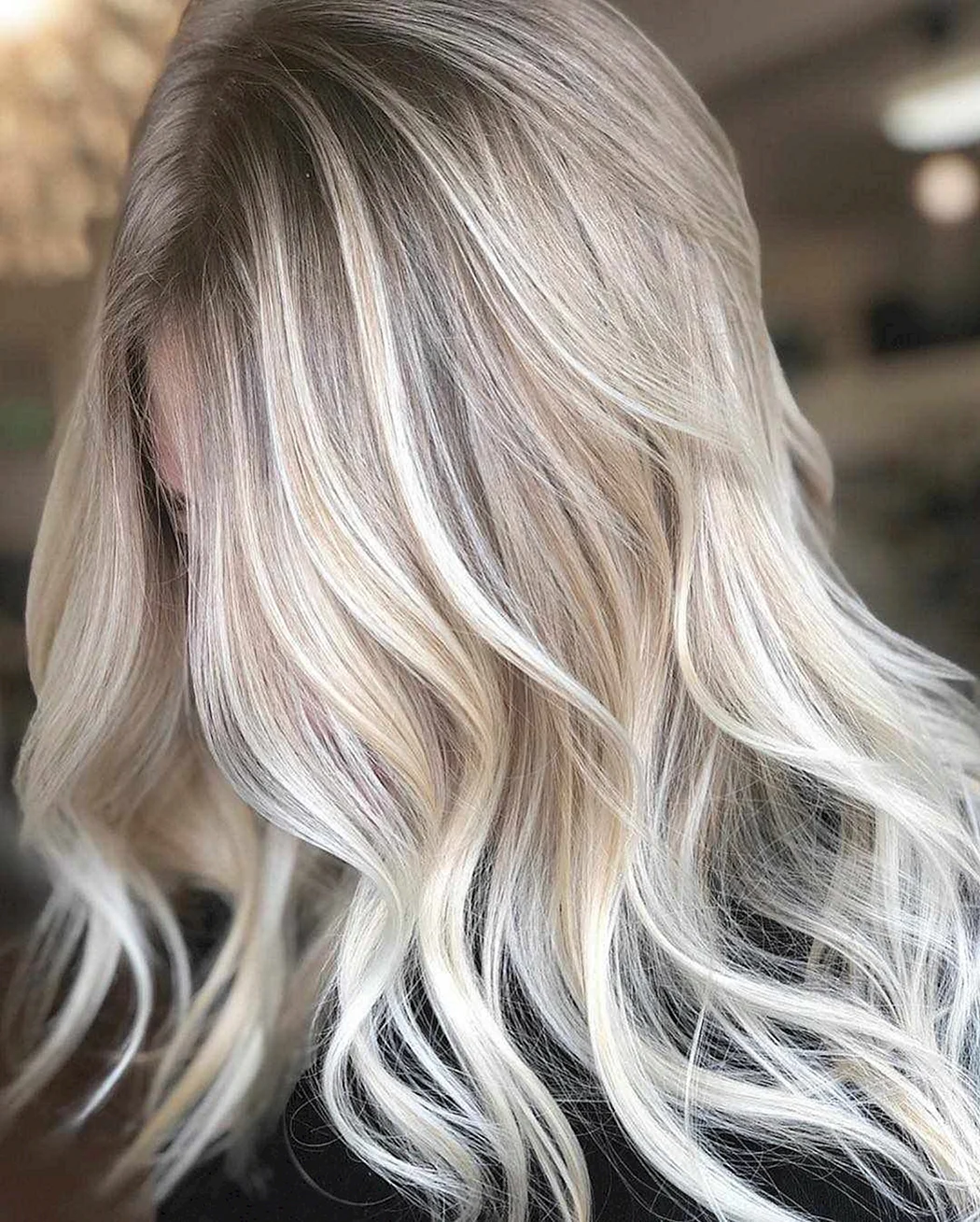 Балаяж платиновый пепельный блонд