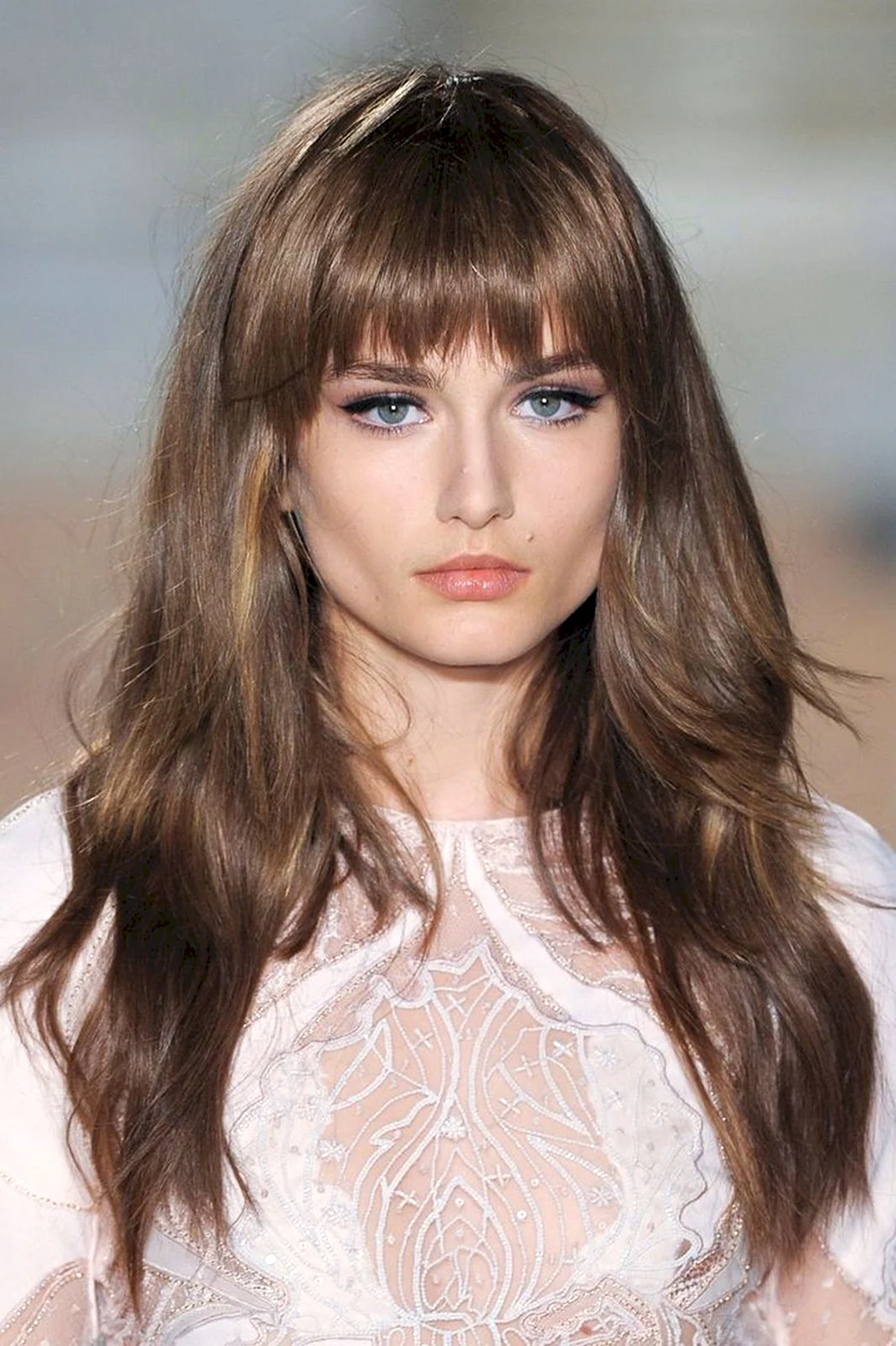 Каскад с филированной челкой