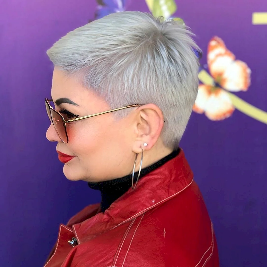 Креативные стрижки для полных