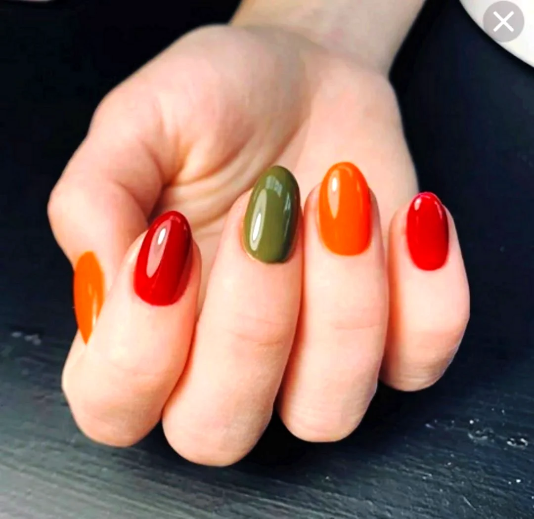 Осенние цвета для маникюра