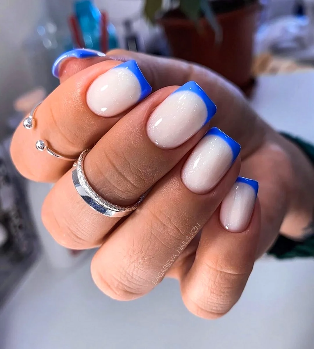 Френч с молочной базой 2022