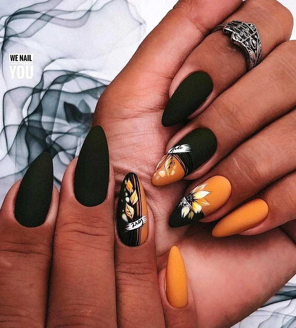 Осенний маникюр 2022