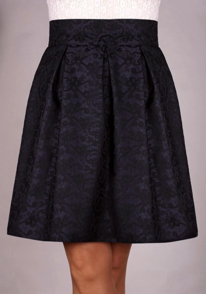 Юбка на широкой резинке