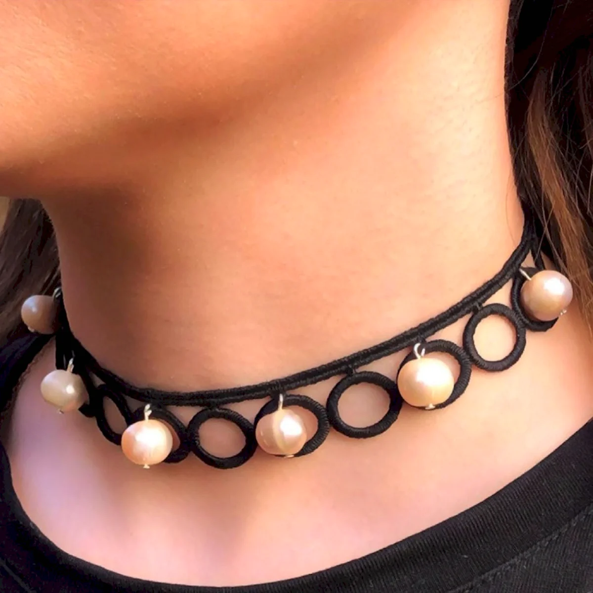 Чокер с жемчугом