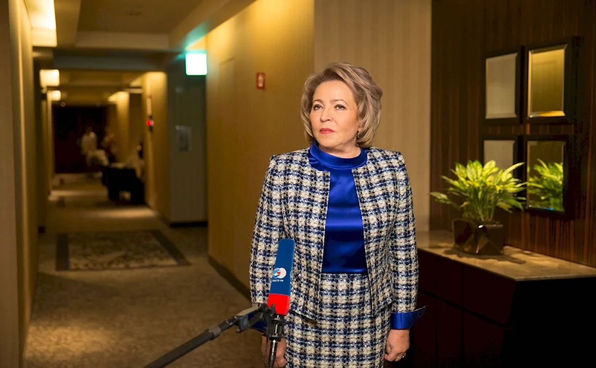 Наряды Валентины Матвиенко 2019